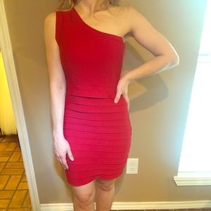 Red dress forever 21